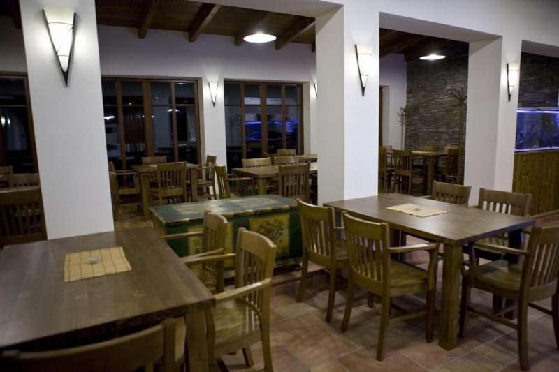 Farmarska Basta Hotell Velký Újezd Exteriör bild